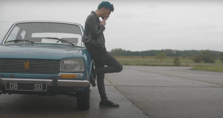 SXNDRXM Sleep In A Car