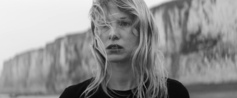 laura cahen la jetee