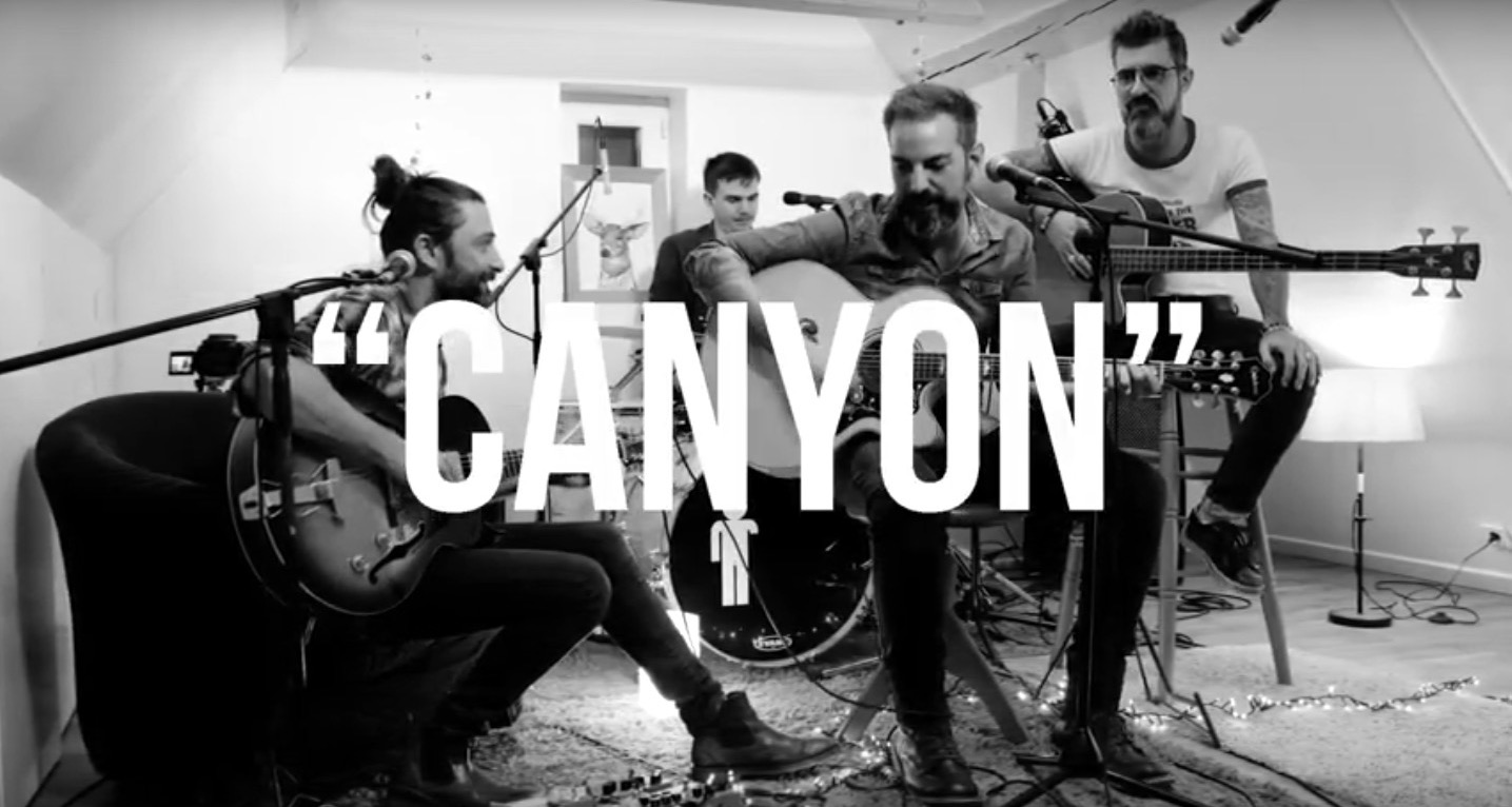 THE ONE ARMED MAN Canyon