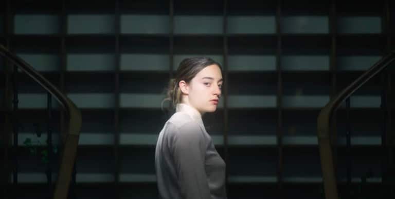 laura cahen dans mon lit