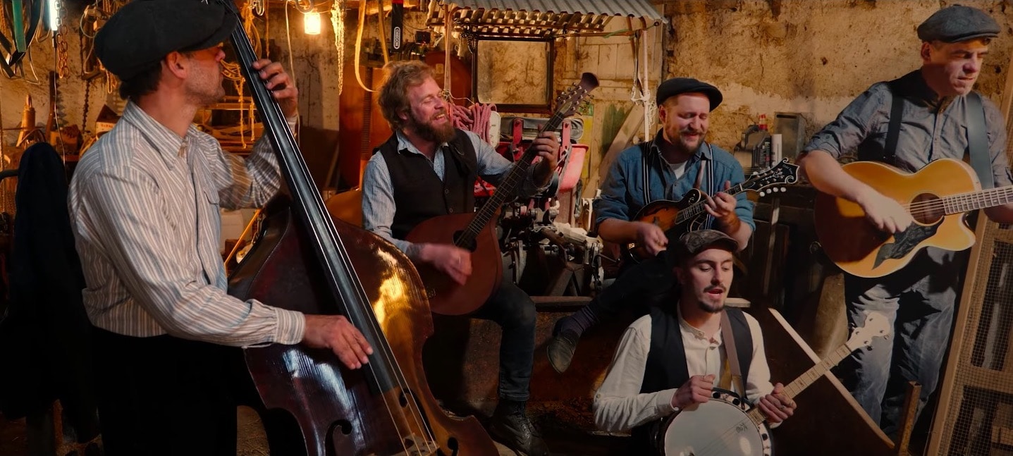 the celtic tramps the may morning dew