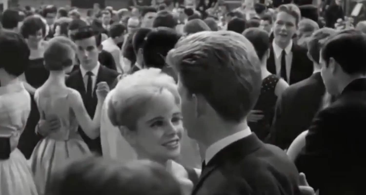 THE WOODEN WOLF THE GHOST